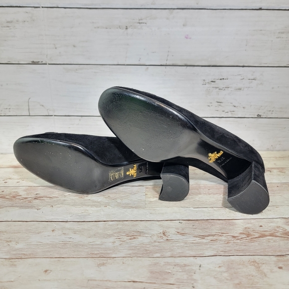 Prada black suede D-ring block heel pumps - Picture 12 of 14